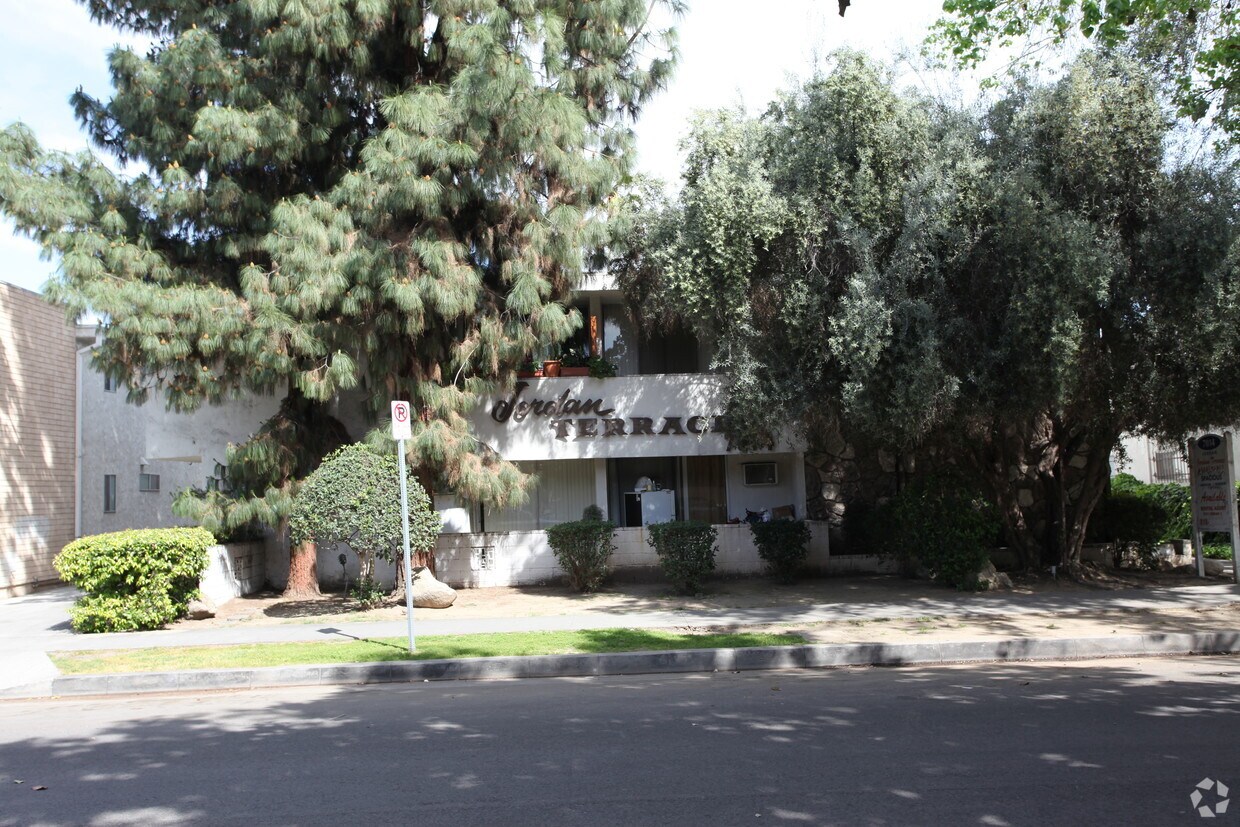Building Photo - Jordan Terrace