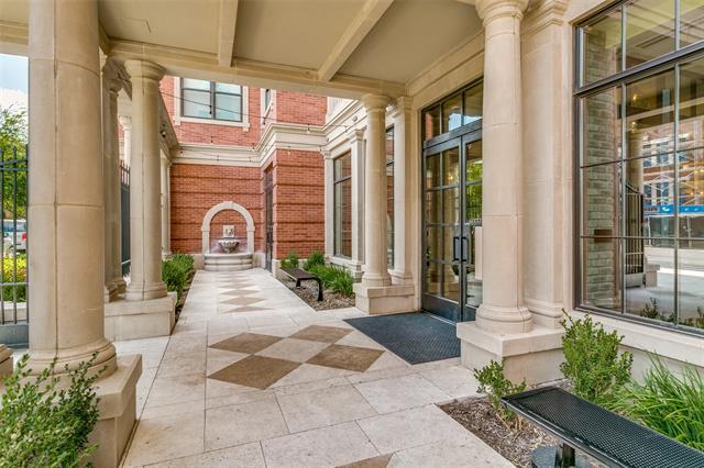 Foto del edificio - 350 Central Ave