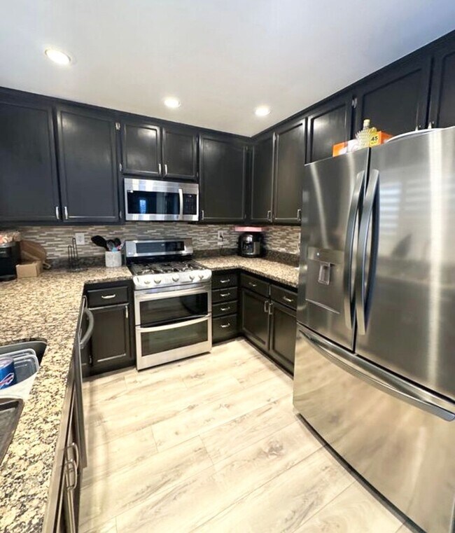 Foto del edificio - Nice 3 bedroom family home for rent in great Rocklin location
