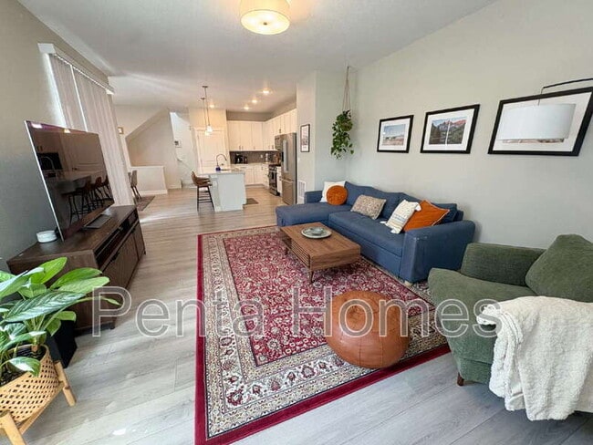 Foto del edificio - 4909 Brule Dr