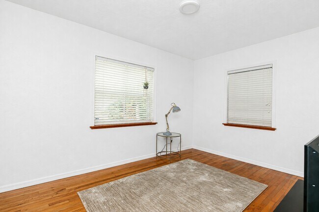 Foto del edificio - 5760 SW 51st St