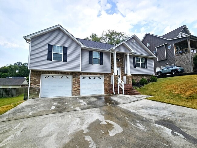 Building Photo - 187 Willowbrook Dr