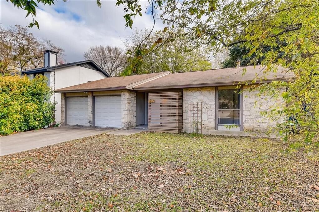 Foto principal - 8009 S 1st St
