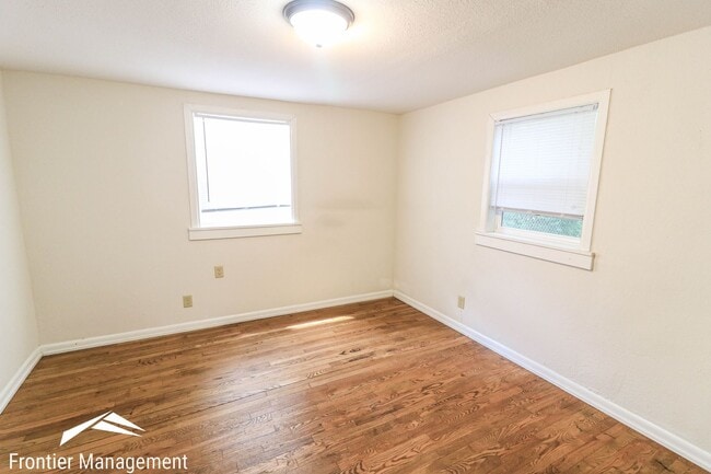 Foto del edificio - Awesome 3 bedroom house close to campus!