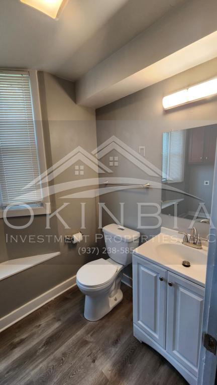 Foto del edificio - 1305 Amherst Pl