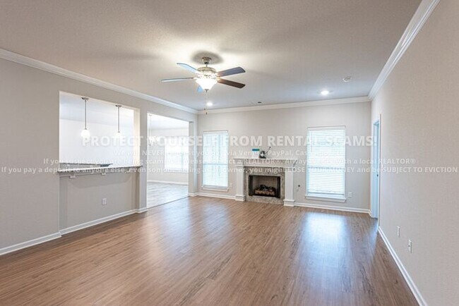 Photo - 371 W Tyler Rd House