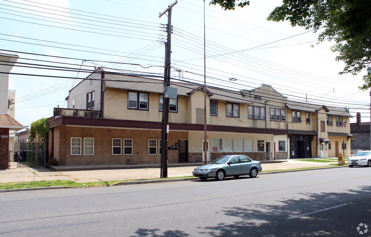 Primary Photo - 1604 - 1620 Farragut Ave