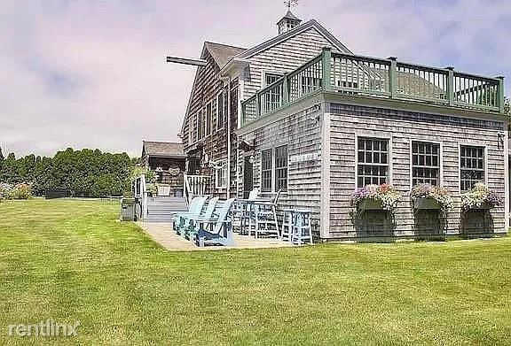 Foto del edificio - 2 br, 2.5 bath House - 305 West Main Road