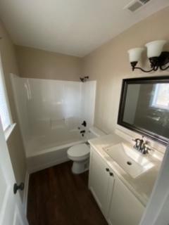 Foto del edificio - 110 Bailey St