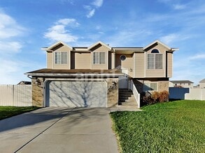 Building Photo - 4045 W 4650 S