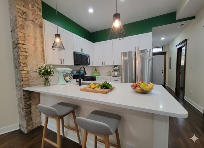 Foto del edificio - 1644 S Millard Ave