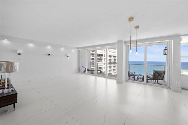 Building Photo - 4300 N Ocean Blvd
