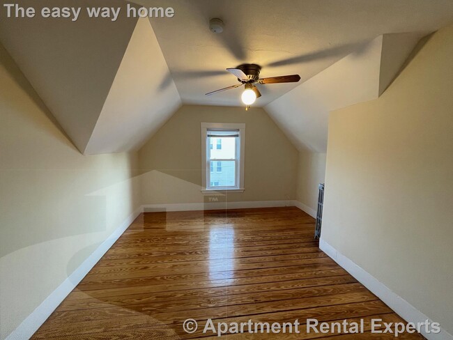 Foto del edificio - Somerville/Teele Square 2 Bedroom