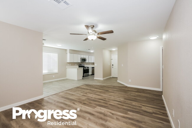 Building Photo - 4924 Goldeneye Way
