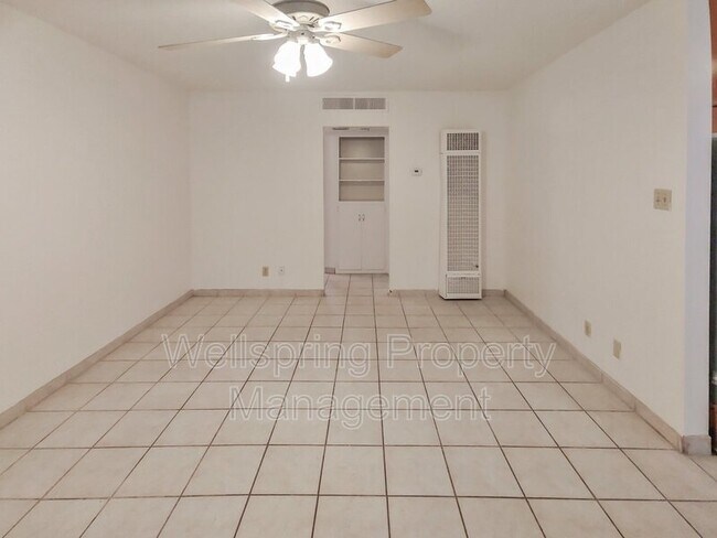 Foto del edificio - 213 Panamint Ave