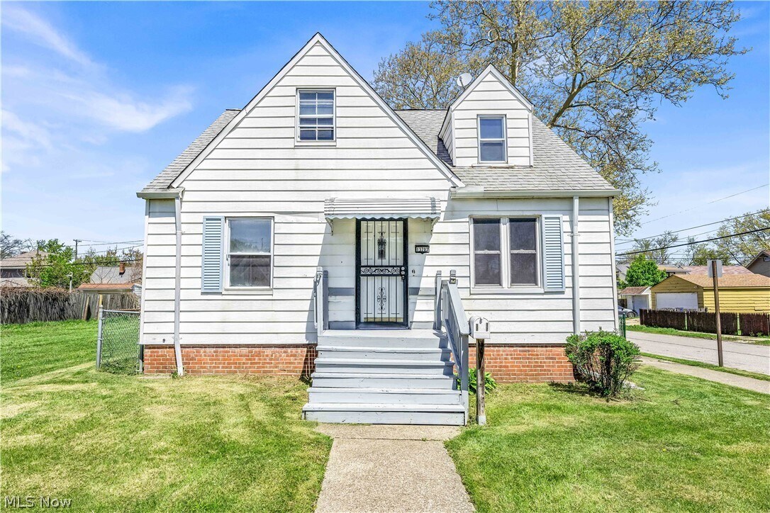 Foto principal - 13702 Wainstead Ave
