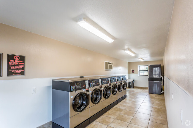 Laundry Room - Courtyard @ The Corner