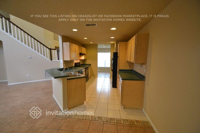 Building Photo - 749 Jessanda Cir