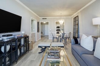 Building Photo - 5100 San Felipe St Building Photo - 5100 San Felipe St