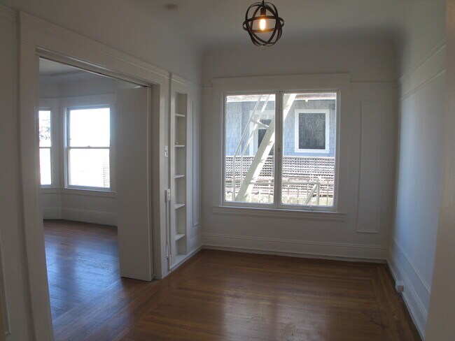 Building Photo - 755 Dolores St