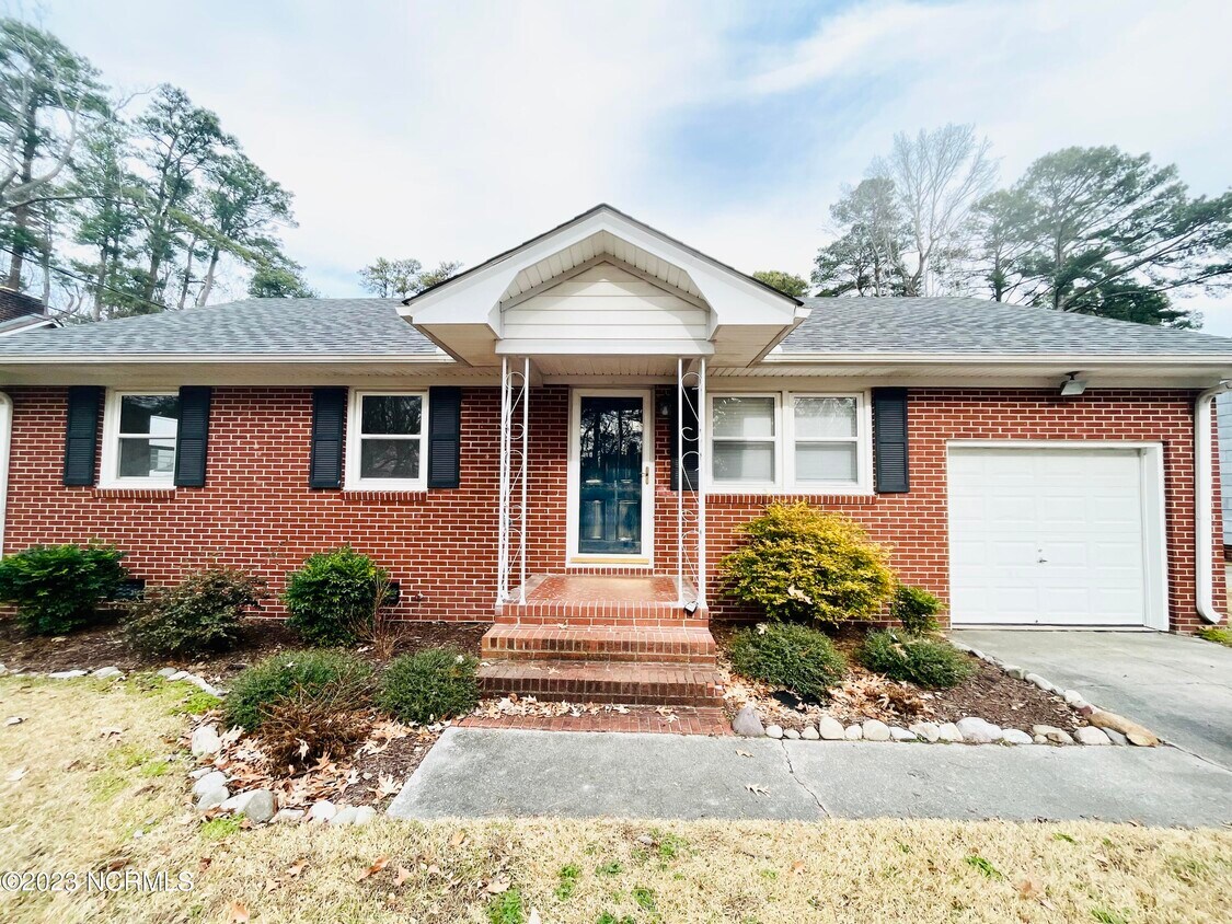 1412 Horner St, Elizabeth City, NC 27909 House Rental in Elizabeth