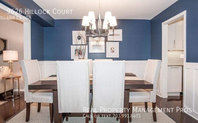 Foto del edificio - Rarely available 4 bed townhome 2500+squar...