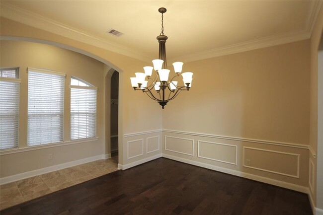 Building Photo - 27614 Meeks Bay Ct