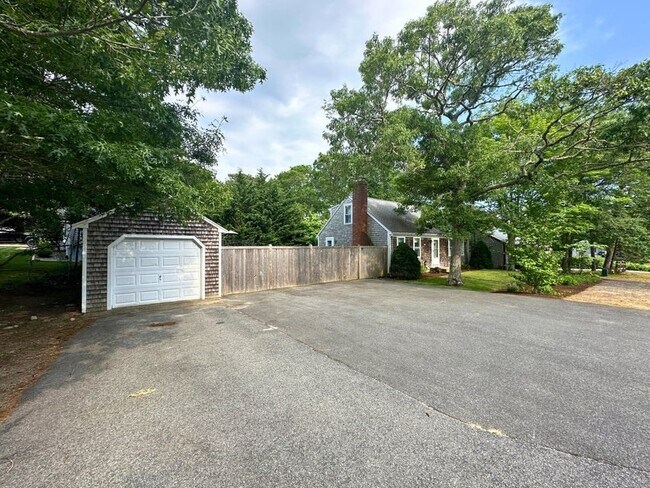 Building Photo - 4 Wager Ln