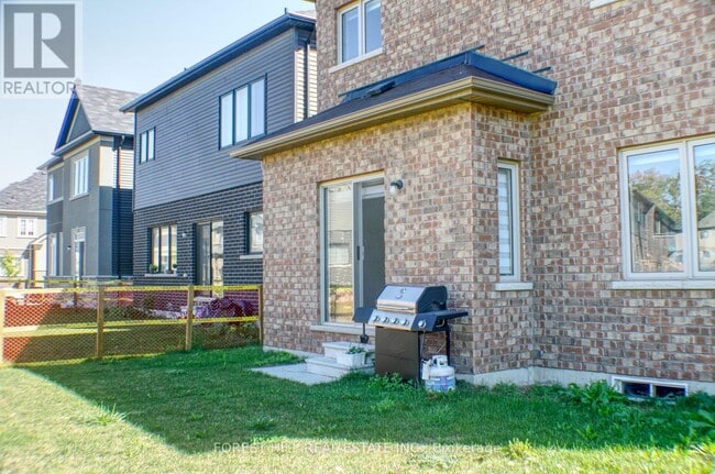 Building Photo - 32 Stauffer Rd