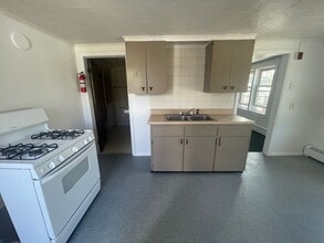 Building Photo - 12-14 E Hoosac St