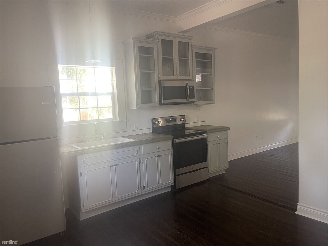 Foto del edificio - 2 br, 1 bath House - 203 Saint George Street