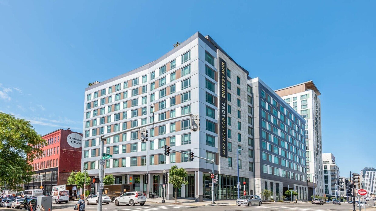 Foto principal - 57 Traveler St
