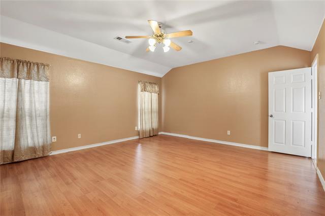 Building Photo - 2905 Creek Valley Dr