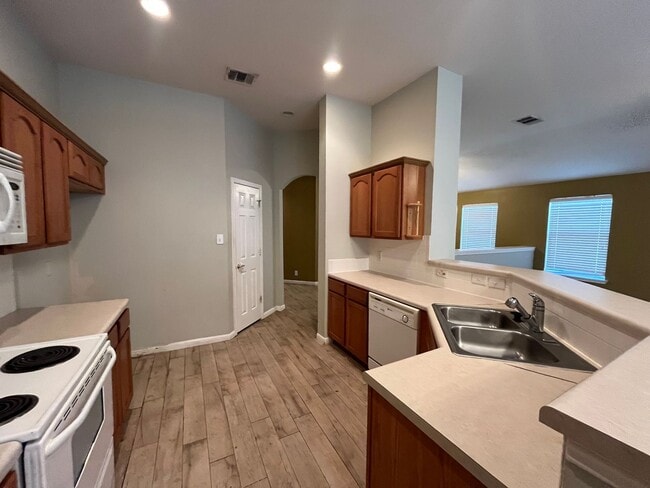 Building Photo - 7234 Autumn Acres