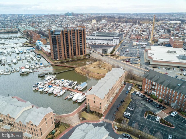 Foto del edificio - 2614 Lighthouse Ln