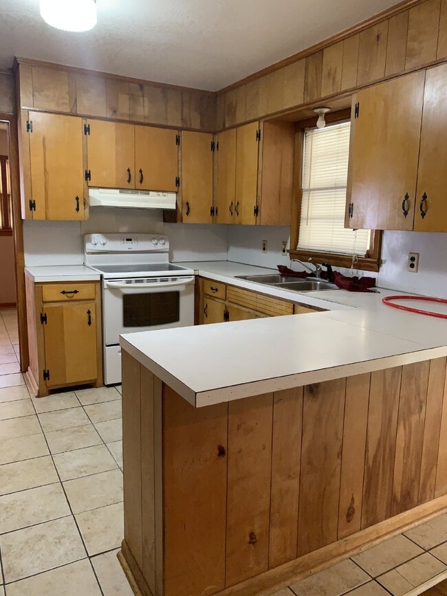 Foto del edificio - Charming 3-Bedroom Home with 2 Full Bathrooms in Jonesboro!