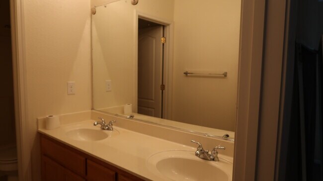 Foto del edificio - 3776 Pintail Dr