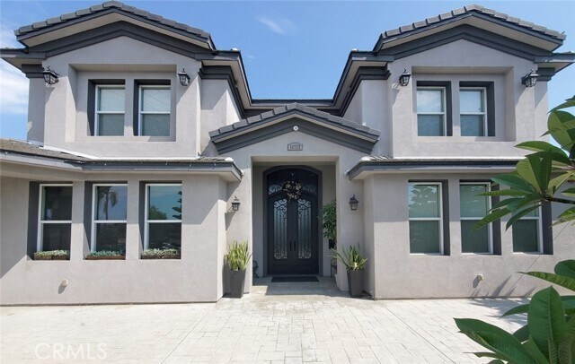 Foto principal - 14712 Davis St
