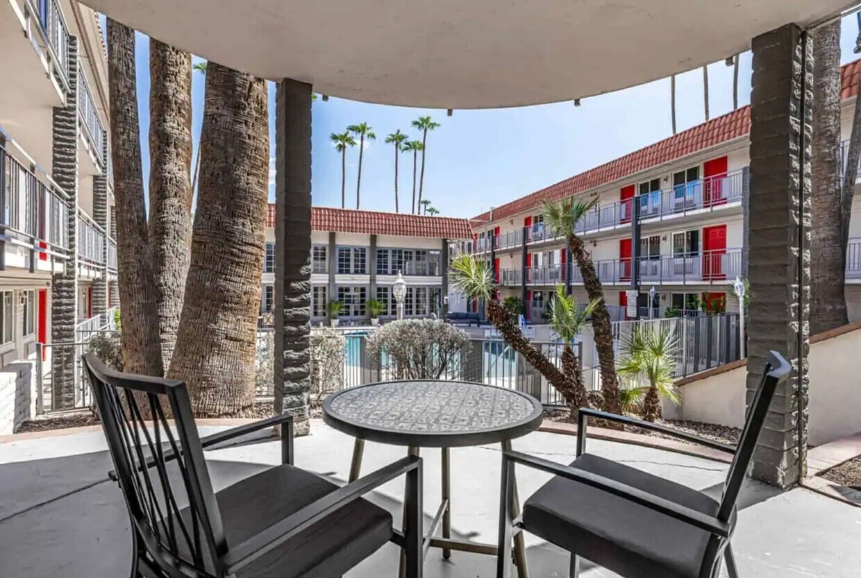 Aparthotel with Private Bedroom, All-Inclu... - Aparthotel with Private Bedroom, All-Inclu...