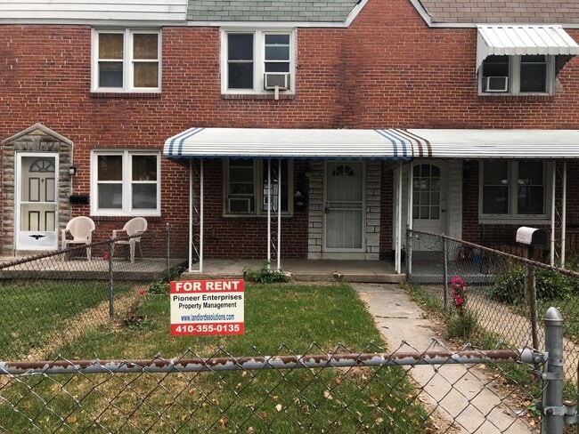 The Perfect 2 Bed / 1 Bath Townhouse 5 min... - The Perfect 2 Bed / 1 Bath Townhouse 5 min...