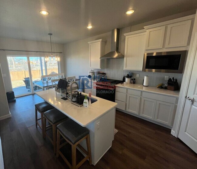 Foto del edificio - 276 Hillspire Dr