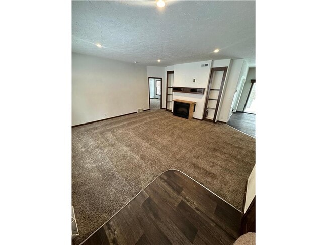 Foto del edificio - 2519 Arrowwood Rd