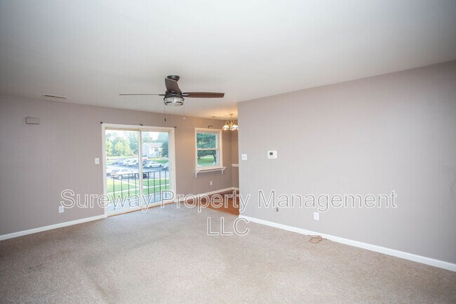Building Photo - 702 Winding Way