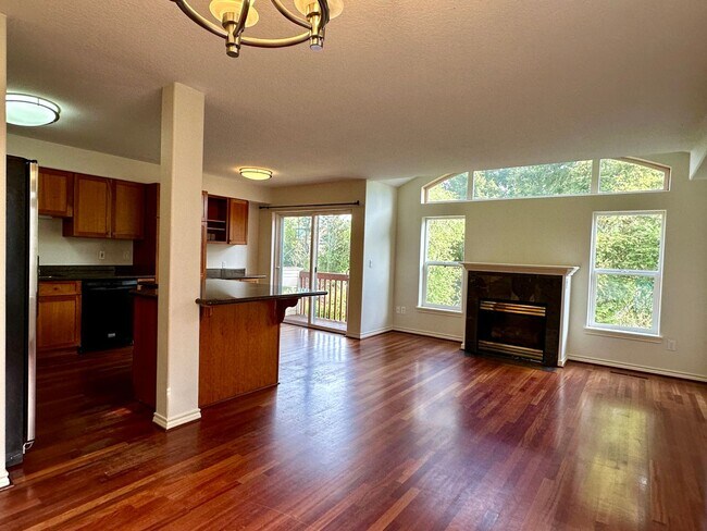 Building Photo - 4 Bedroom Sherwood Home!
