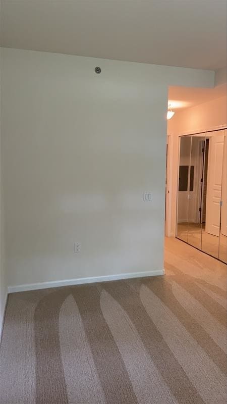 Building Photo - 251 S Yellowstone Dr