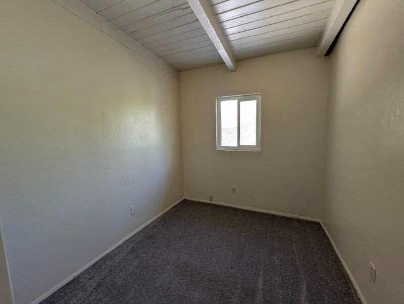 Foto del edificio - 3472 Burlington Ave