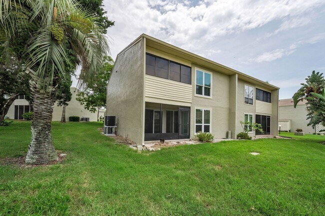 Building Photo - Gulf View Condo