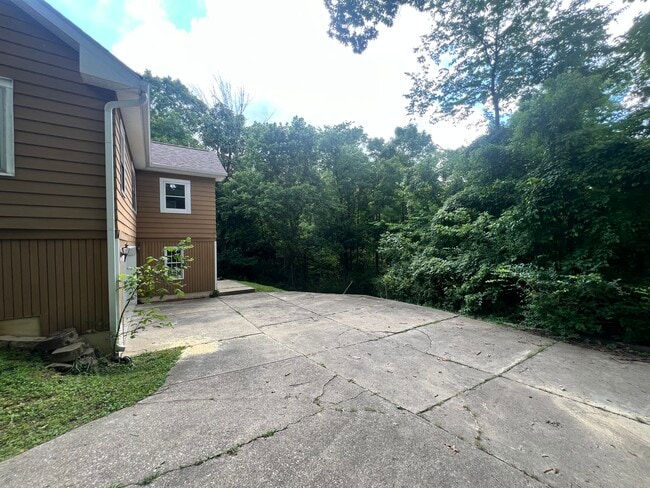 Building Photo - 5240 State Rd 46