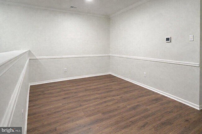 Building Photo - 329 Gwynedd Ct