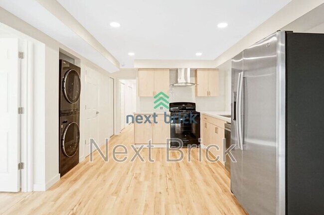 Building Photo - 11138 NE 129th St